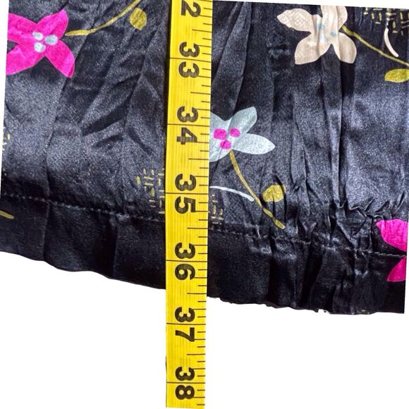 Free People Silk Floral Fit & Flare Dress Size 4 Black Short Sleeve V-Neck Boho - Picture 14 of 15